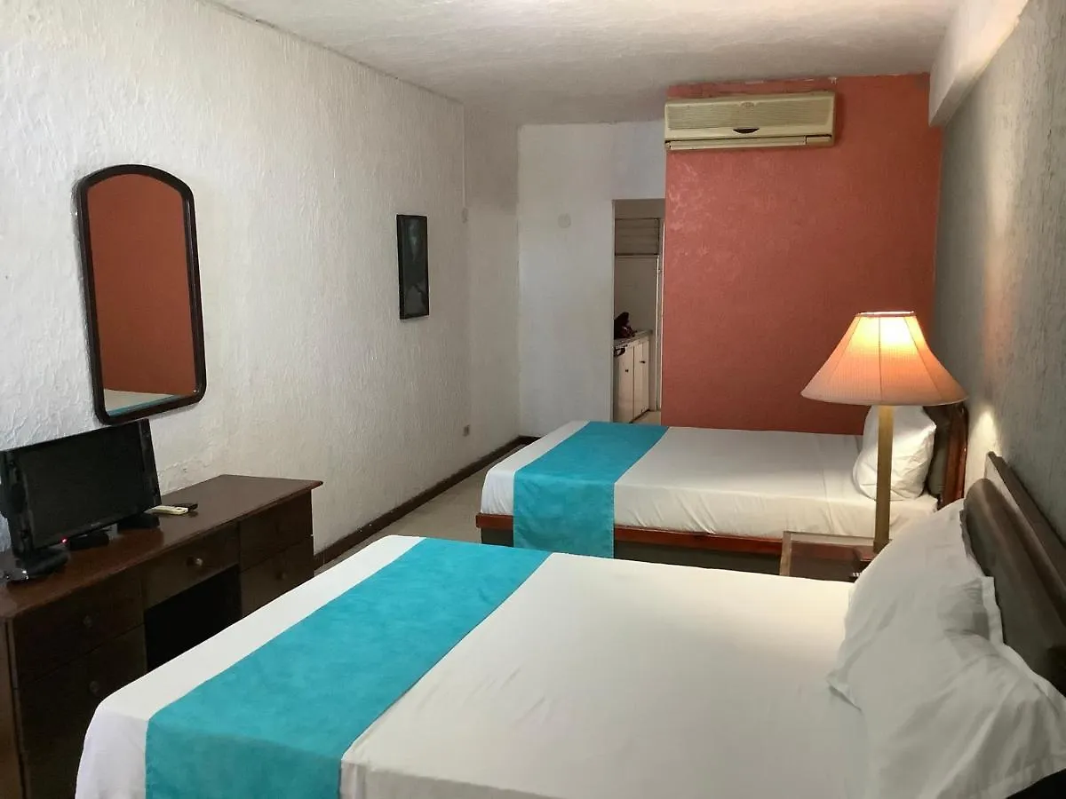Cariblue Hotel & Scuba Resort مونتيغو باي